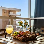Sur Pyr Vista Mar * Fuengirola