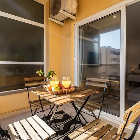 Sur Pyr Vista Mar * פואנגירולה