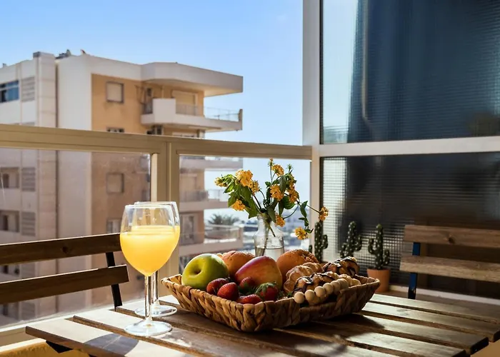 Sur Pyr Vista Mar * פואנגירולה